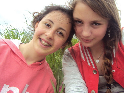 xdaniquee95's profile picture. 