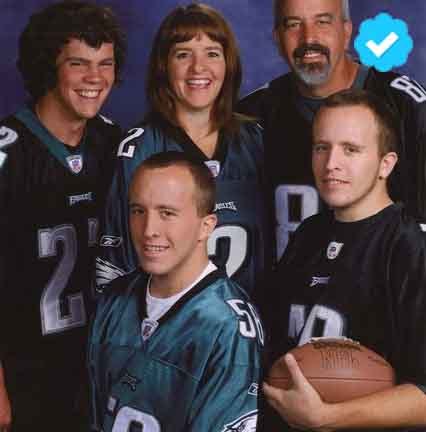 brynswartz1's profile picture. Retired Twitter account of Bryn Swartz. Account eligible for the Hall of Fame in 2018. Follow me at @eaglescentral.