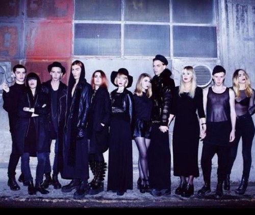 Haggorna's profile picture. Klubbkollektivet som älskar att festa och förgylla! Efter succésommaren på F12 väntar nu en storslagen vintersäsong på Berns.