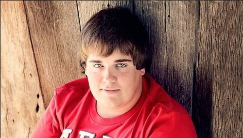 NATHAN_____93's profile picture. 