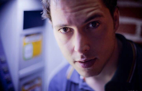 commegraphiste's profile picture. Toute le monde est graphiste, mais tout le monde n'a pas la poudre magique qui permet de rendre percutante et pertinente une communication !