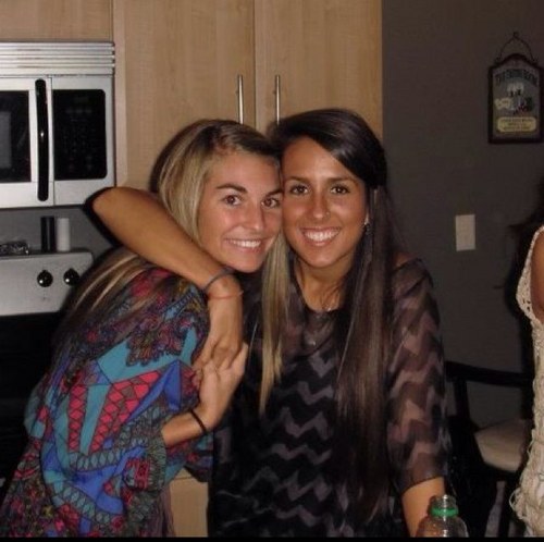 taylortots06's profile picture. 