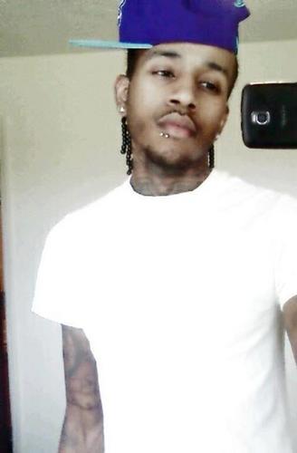 My name is Antonio Blount aka Bleezy. Was in the army got out and now i'm doing music add me on facebook
http://t.co/WMVlTWxH