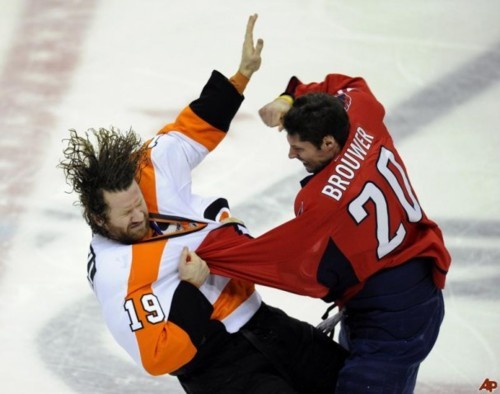 I am here to Boost the DC moral and to get behind the WASHINGTON CAPS 100% as we win the 2012 Stanley cup. Sing me loud!!