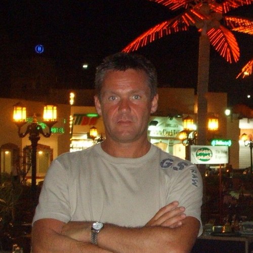 mjtmark's profile picture. Woke & Twatter hating proud English patriot (or racist to the woke scum, just like the other 17.4 million)Enjoying my white privileges all day every day…..