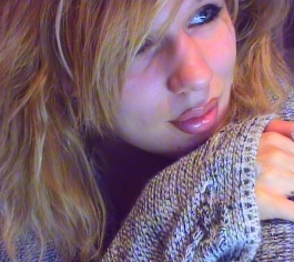 I'm a student / cam model / future blogger...just need a blogging topic!