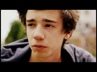 ninolottb's profile picture. CLOE ! 
Follow me !! 
The Very Good Bad Trip !!!