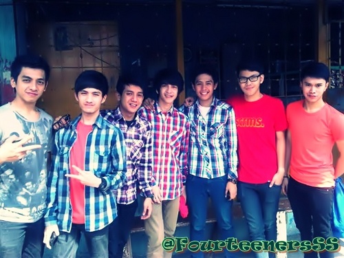 1st Fansbase @LT14official from SUMSEL always support @bhaktibhakti @firmantian @gege_gerry @kunkunaprisakti @MauldhyRauf @rizalfaturr @RobbyCI ♥ #LoveYouBeudh