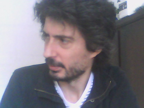 Bercappa's profile picture. Autor, actor, director y docente de teatro.