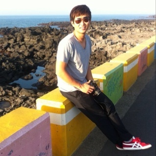 greatsyong's profile picture. Mechanical Engineering/ Politics/ Fair/ Realistic/ Hiphop/ K-pop/ MLB/ NBA/ Tech/ Modern Literature/ President Roh