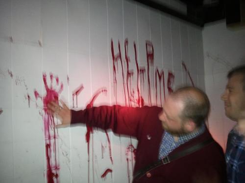 Guitar noise from Leeds. brokenarmband -at- http://t.co/ZEemOJrYOp. Tweets by Guy F., and occasionally Nick.