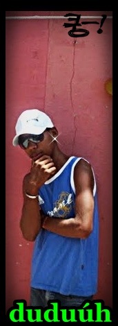 eu sou um moreno simpatico,tenho 17 anos,corpo atlético e moro aqui no paraiso PORTO SEGURO - BA meu face:http://t.co/dtx1VJizm2