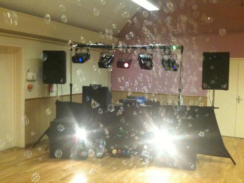 Welcome To http://t.co/X1dQQPznDs
 The Best Disco Company In Derbyshire
Located In Blackwell Alfreton 
*For All Occasions*

Mobile Number-  07758520793