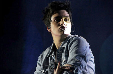 Luan_ComVc's profile picture. Luan:Quando eu souber transmitir com palavras td oque o meu♥sente por vc,iras ouvir as mais belas palavras que ja foram escritas
Since 06/02/2011♥:Alessandra