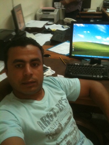 khdr_ahmed's profile picture. شاعر- فلاح -مصرى مقلوع من طينه مزروع فى الغربه