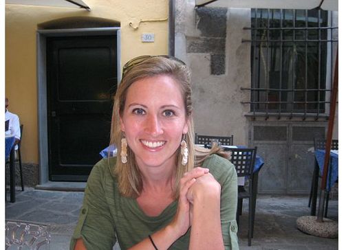 myrealawakening's profile picture. Here 2 convince as many women as I can 2 take control of their financial futures, giving themselves the luxury of choice when the time comes #realawakening