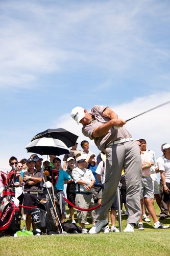 shooknight22's profile picture. The amazing golf ball whacker guy