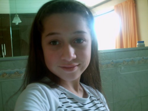 Quando vc chorou eu chorei com vc mais vc não viu não viu minhas lagrimas rolar vc me entende   *_*