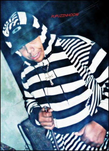 ' Meeu iidolo é Jeeesus ee MiiinhÁ faççÃo é Deeeus !* ♪♪ 
   - tee amo bê s2 :p @NathyGomes_ ,  
      Mãae pra miin voosh vale oouro !' s2' ,