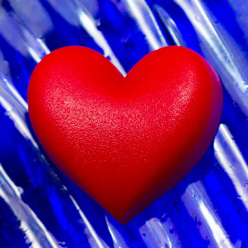 IntactEchos's profile picture. Tweets that bear retweeting.