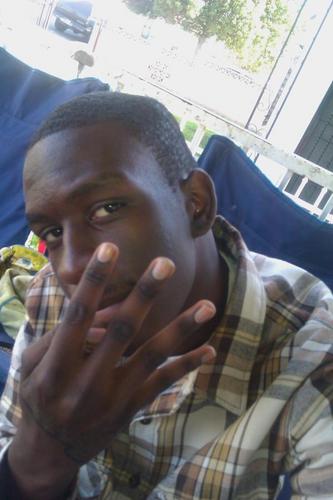 #TeamH94VER ST. #TeamcHocolate #TeamBricksOnMe #Team924-- @NeshaaaaaB FUk What aH BitcH Or Nigga ThiNk