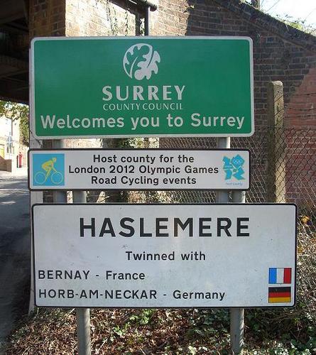 Based in Weyhill, this is the Haslemere community twitter. Bringing together Haslemere news, events and happenings ...