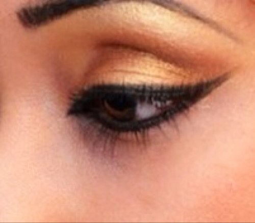 reebasi's profile picture. 