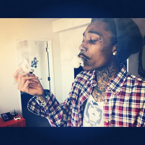 All about the best and legendary @wizkhalifa lines and Qoutes.
