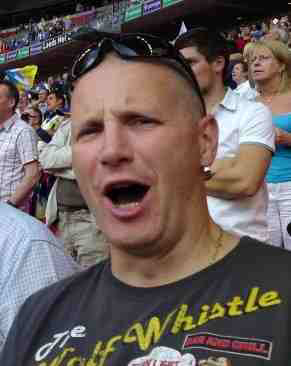 loves playing rugby league, masters rugby supports Rhinos & Leeds United, Everton,likes punk music, Motown,indie, what sounds good.!!