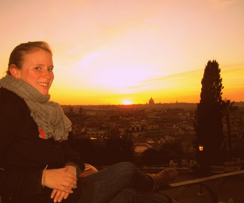 CharlotteVanye's profile picture. 23 - Diplômée de l'#EJL, UCL