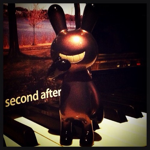 Usagi_Otoko's profile picture. いまここは祭りのあと。哲学研究に詩作に音楽制作。批評誌『セカンドアフター』寄稿／たまに臆病な歌を呟きますが〈CM上の演出です〉