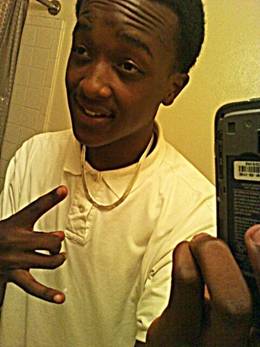 Ima Real Ass Niggah Idgaf Wut Nobody Say , Thats Muh Motto BITCH ... FOLLOW ME #Square Biz