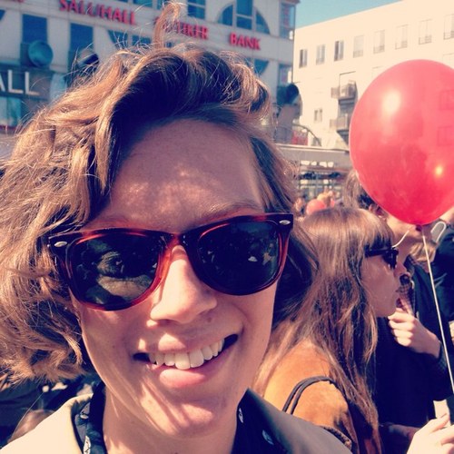 limallah's profile picture. Masterstudent i Politik och kön, Stockholms universitet. Hjärtat sitter till vänster. ♀♀♀ Del av @KLUBBMAMARAZZI.