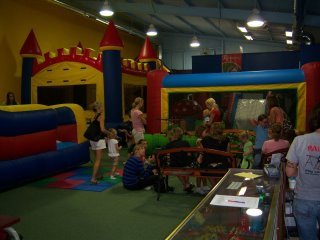 A place where children can let their imaginations soar! Rainbow Jump N Fun is an indoor & outdoor play center.Private party room & group rates call 912-459-1002
