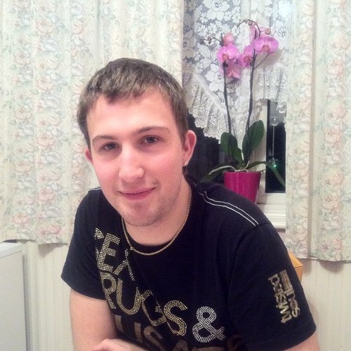 chrissmith19901's profile picture. 