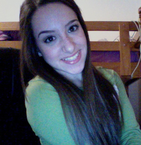 im tiny, im 18, college freshman, SBU, slowly taking over the world weeeeee