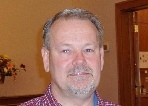 Programmer/Analyst Featherlite, Father of Zach (age 20), Dollars for Scholars member
