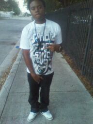 IM AS REAL AS IT CUMS DOMINICHIE GET'S L.I.V.E CHAESEN PAPER