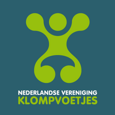 Nederlandse Vereniging Klompvoetjes. Patiëntenvereniging voor ouders, kinderen en medische professionals die te maken hebben met klompvoetjes.