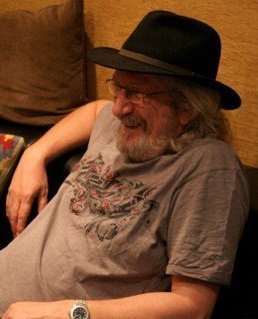 preston_neil's profile picture. I am a retired music artist manager.