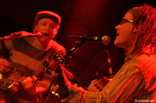 GoGoDurango's profile picture. Acoustic Rootsy Pop Band! starring Thozes, Pim Kokkeler, Mathijs van Til, Martin Voss, and Tim Beudel.