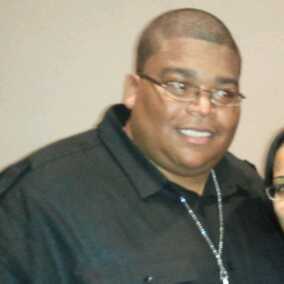 Founding Deuce of Sigma Lambda Beta at FGCU #SigmaDeltaChapter. #TeamSportsAllDay, #TeamSpurs #TeamEagles #TeamRaiders