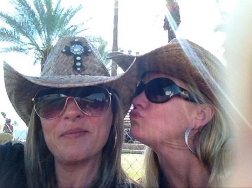 kflores18's profile picture. 