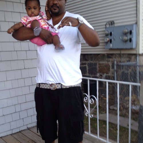 DamianSuba's profile picture. Trying to do the right thing but it's not always easy.