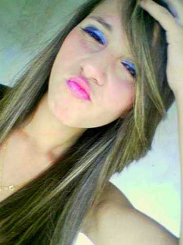 ('- ' ) (._. ) (· - ·) ( ._.) ( ' -') PROCURANDO QUEM PEDIU SUA OPINIÃO