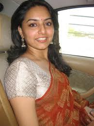 im solalee. live in chennai, India. Working as web developer in a freelancer mode
