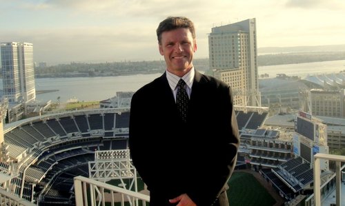 Helping people find a 92101 San Diego city condo and lifestyle that is perfect for them.