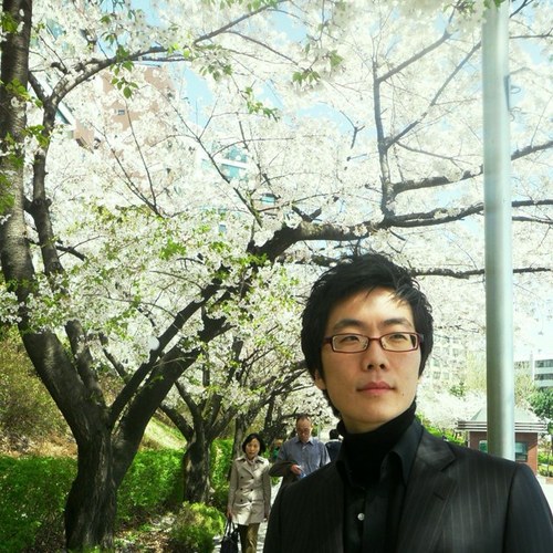 보험을 업으로 삼고 있는  설계사입니다 :-) 고객과 저 모두가 win-win 할 수 있는 해결책만 모색합니다 (^_−)−☆ 야구는 LG, NC다이노스도 응원해요^^ 노래는 메탈/ 넬, 린킨팍, 뮤즈 좋아영♡