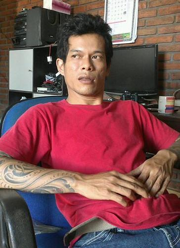 Glindang glindeng di jalan