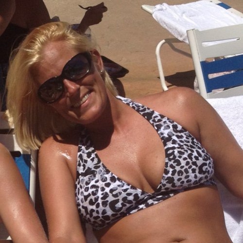 DanaIonadi's profile picture. All-Star Cheer Mom ❤️Basketball, Baseball, & Soccer Mom ❤️My kids are my world!